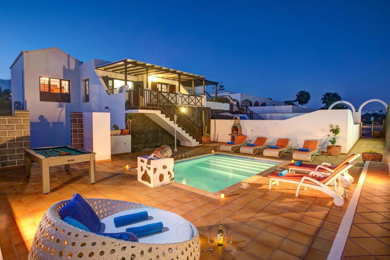 Del Sol Villa Плая Бланка Екстериор снимка